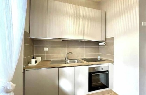 Borghetto Santo Spirito Apartment | Hostdomus - Beach House