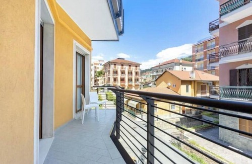 Marina di Andora Apartment | Hostdomus - Blue Horizon