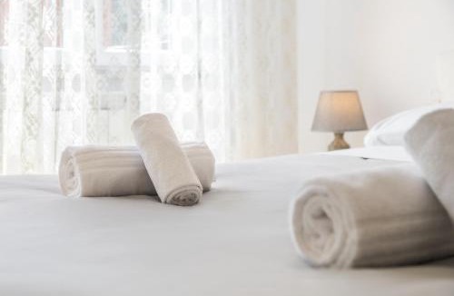 Finale Pia Apartment | Hostdomus-Casa Marais