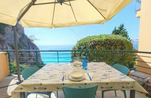 Finale Ligure Apartment | Hostdomus - Dream Suite