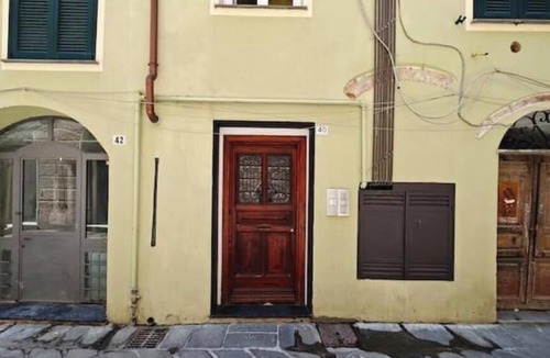 Albenga House | Hostdomus - Oscar's House