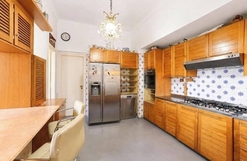 Alassio House | Hostdomus - Villa Gabriella