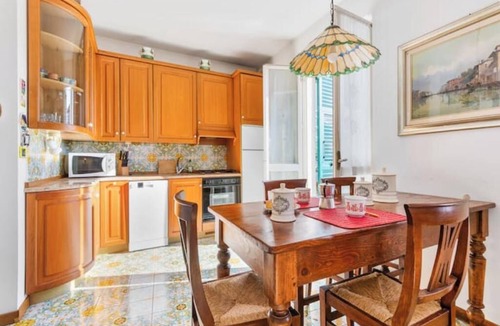 Finale Pia Apartment | Hostdomus - Villa Viola City Terrace Suite