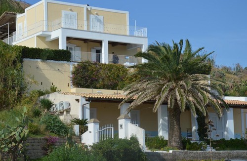 Ventotene Hotel | Hotel Agave e Ginestra