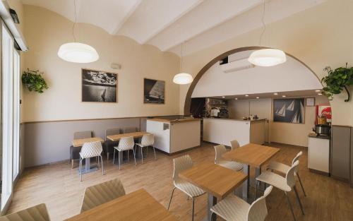 Porto Santo Stefano Hotel | Hotel Alfiero