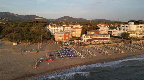 San Vincenzo Hotel | Hotel Aurora