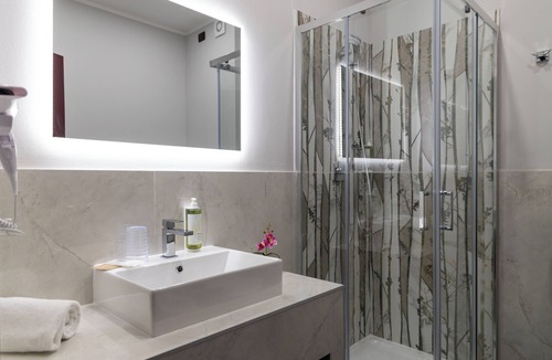 Borghetto Hotel | Hotel Ayri