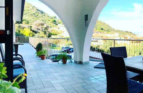 Giglio Porto Hotel | Hotel Bahamas