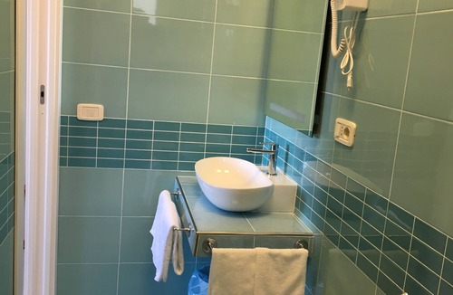 Giglio Porto Hotel | Hotel Bahamas