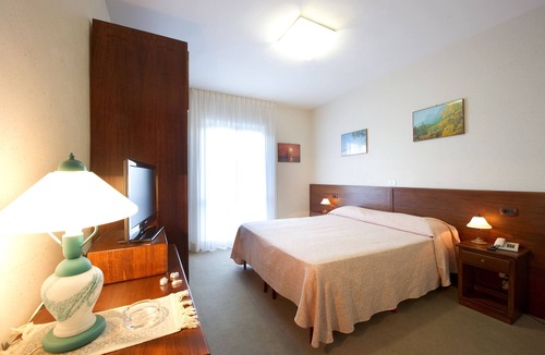 Pietralunga Hotel | Hotel Candeleto