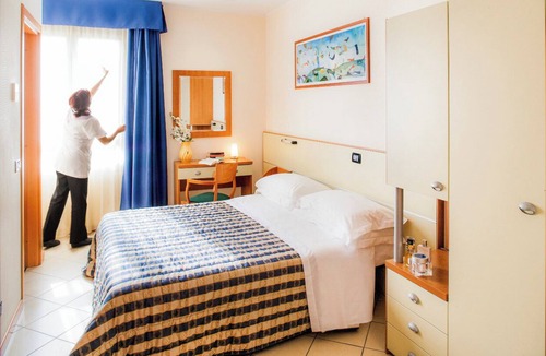 Diano Marina Hotel | Hotel Candido