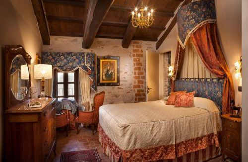 Sinio Hotel | Hotel Castello Di Sinio
