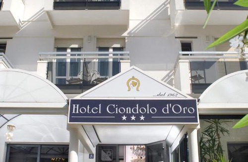Torre Pedrera Hotel | Hotel Ciondolo D'Oro PARCHEGGIO GRATIS
