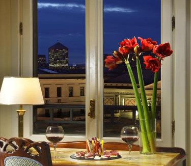 Pre Hotel | Hotel Continental Genova