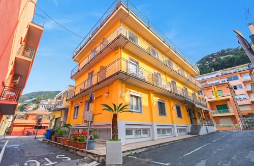 Laigueglia Hotel | Hotel Del Golfo 49, Laigueglia, Italy