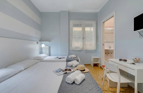 Laigueglia Hotel | Hotel Del Golfo 53, Laigueglia, Italy