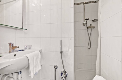 Laigueglia Hotel | Hotel Del Golfo 58, Laigueglia, Italy