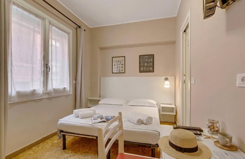 Laigueglia Hotel | Hotel Del Golfo 72, Laigueglia, Italy
