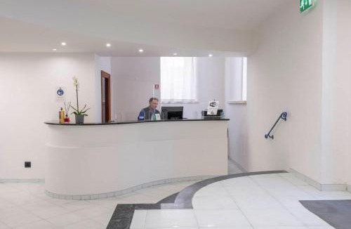 Santa Marinella Hotel | Hotel Del Sole