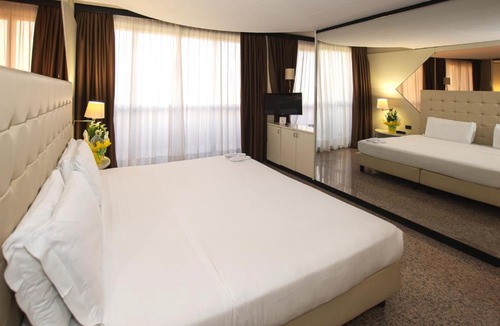 Corbetta Hotel | Hotel Diamante