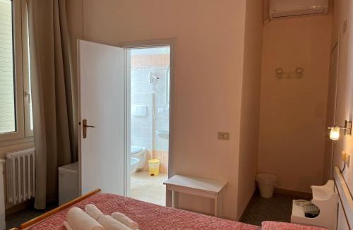 Vada Hotel | Hotel Ellymar