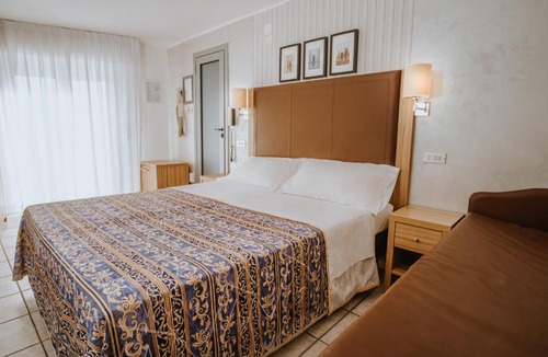Torre Pedrera Hotel | Hotel Gabriella