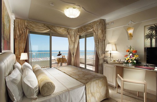 Pinarella Hotel | Hotel Gambrinus & Strand