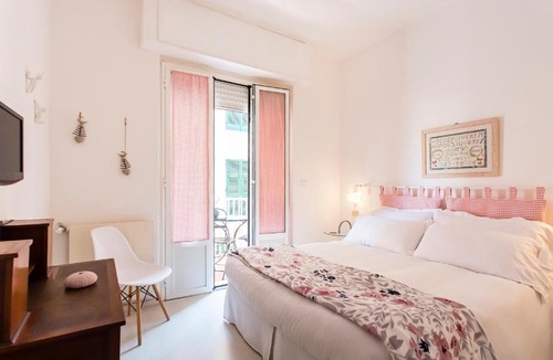 Spotorno Hotel | Hotel Giongo