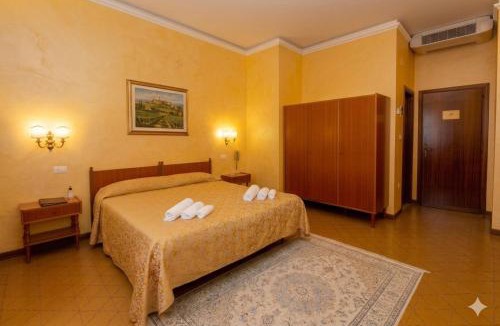 Magliano deʼ Marsi Hotel | Hotel Holiday