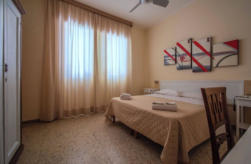 Follonica Hotel | HOTEL HRS