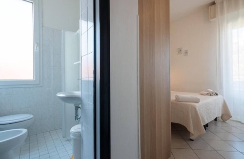 Marebello Hotel | Hotel John