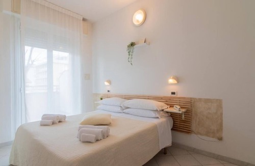 Marebello Hotel | Hotel John