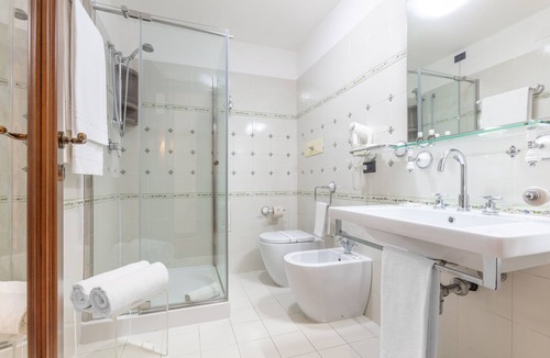 Magliano Sabina Hotel | Hotel La Pergola