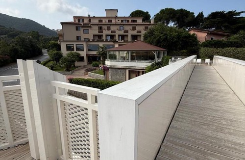 Procchio Hotel | Hotel La Perla Del Golfo
