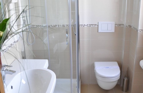 Pescara Hotel | Hotel Maja