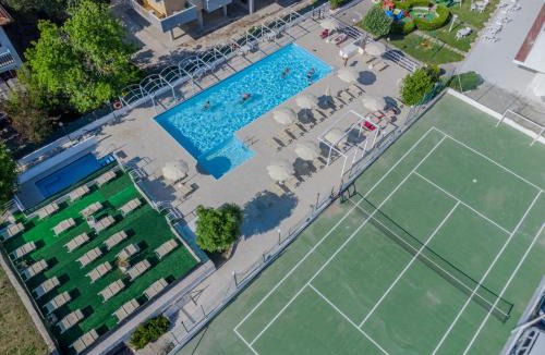 Lido Adriano Hotel | Hotel Marina Beach - Azzurro Club