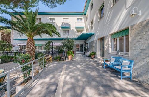 Marina di Cecina Hotel | Hotel Massimo