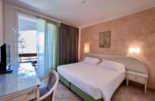 Marina di Campo Hotel | Hotel Meridiana