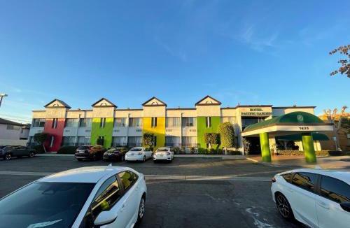 Gardena Hotel | Hotel Pacific Garden