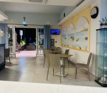 Alba Adriatica Hotel | Hotel Petite Fleur