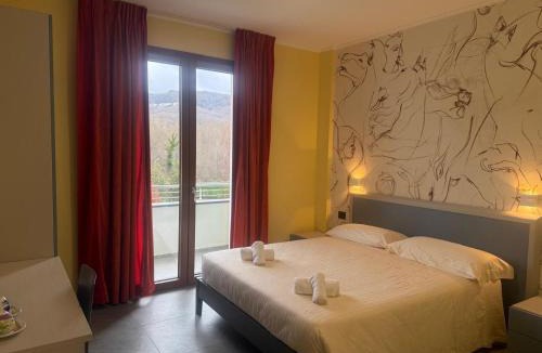 Latronico Hotel | Hotel Piccolo Paradiso - Latronico "Terme"