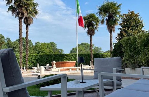 Mira Hotel | Hotel Poppi