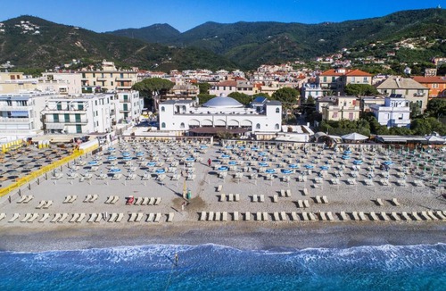 Spotorno Hotel | Hotel Premuda