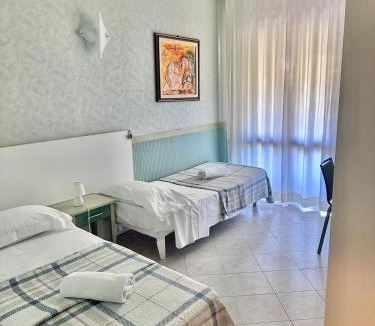 Moneglia Hotel | Hotel Residence Mondial