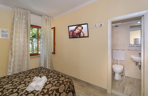 Cinquale Hotel | Hotel Storyville Business & Holiday
