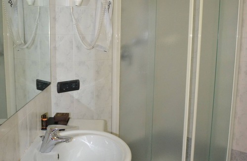 Cade-Gaida Hotel | Hotel Tricolore