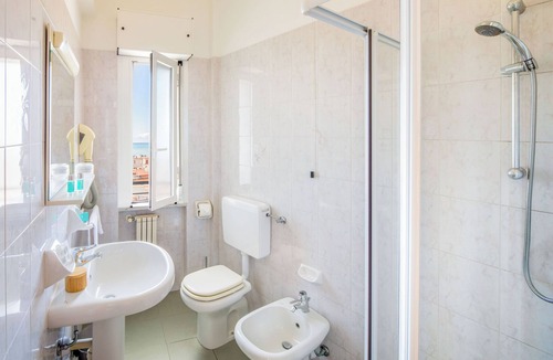 Laigueglia Hotel | Hotel Tritone