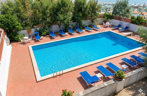 Cagnona Hotel | Hotel Villa Furia