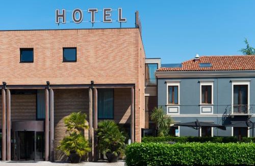 Fiesso d'Artico Hotel | Hotel Villa Giulietta