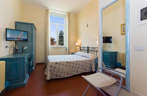 San Bartolomeo al Mare Hotel | Hotel Villa San Giuseppe